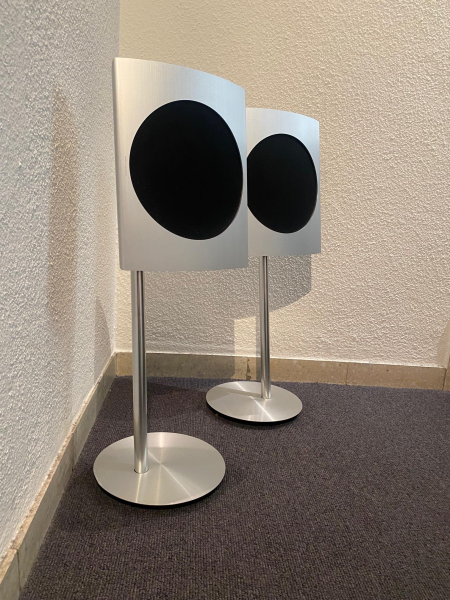 Bang & Olufsen BeoLab 17 silber